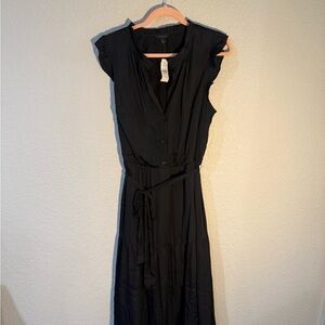 Elegant Black Sleeveless Dress